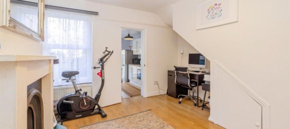 3 bedrooms House in Watford, United Kingdom No. 6044 31