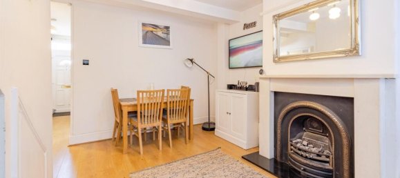 3 bedrooms House in Watford, United Kingdom No. 6044 23