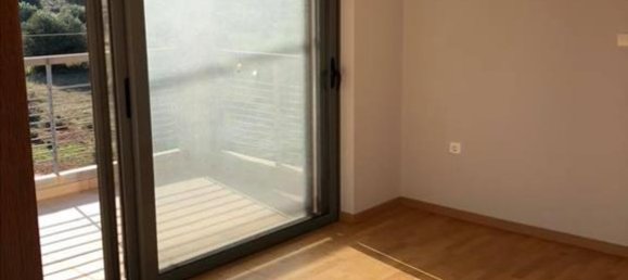 3 Schlafzimmer Property in Kalyvia Thorikou, Greece, Nr. 5237 14