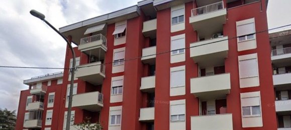Apartamento de 3 habitaciónes en Brugherio, Italy No. 13564 2