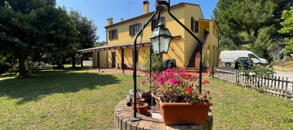 9 bedrooms House in Offagna, Italy No. 331705 14