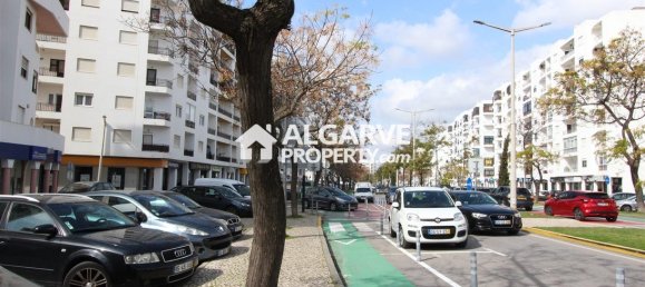 Gewerbliche Immobilie in Quarteira, Portugal 129m², Nr. 311675 4