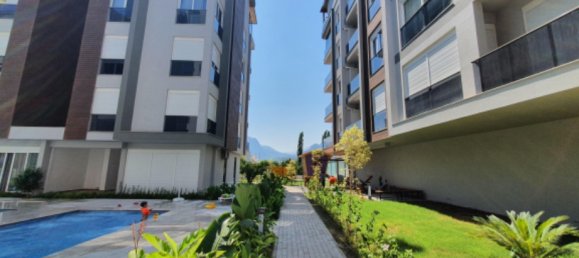 Квартира 1+1 в Анталья, Турция № 27742 2