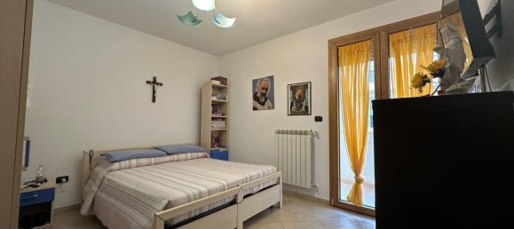 3 rooms Apartment in Lecce, Italy No. 155529 5