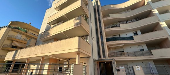 3 rooms Apartment in Lecce, Italy No. 155529 23