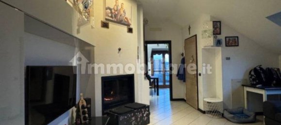 Apartamento de 2 dormitorios en Romano di Lombardia, Italy No. 115441 4