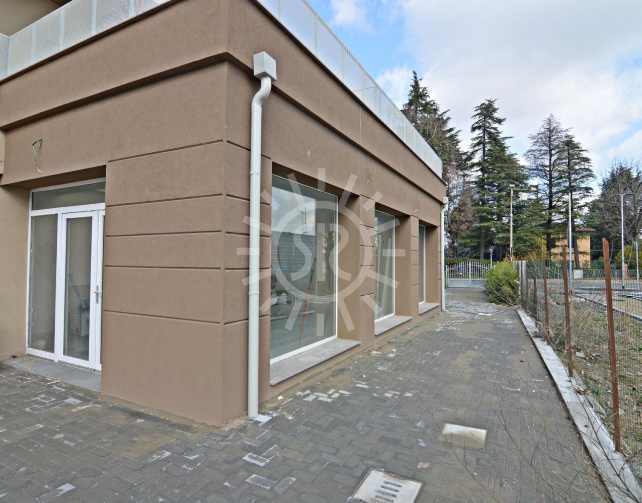 Oficina en Ozzano dell'Emilia, Italy 115 m² No. 178672