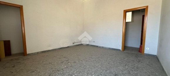 4-salle Appartement à Foggia, Italy No. 264941 5