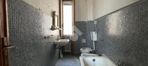 4-salle Appartement à Foggia, Italy No. 264941 11