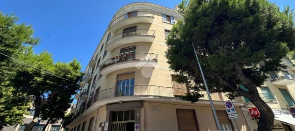 4-salle Appartement à Foggia, Italy No. 264941 24