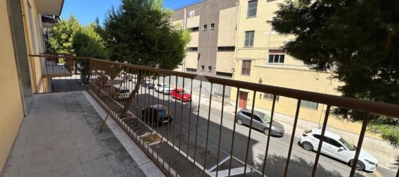 4-salle Appartement à Foggia, Italy No. 264941 9