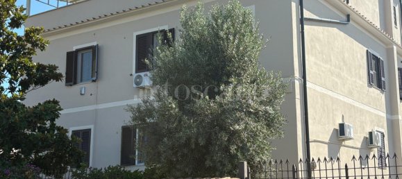 Studio in Rome, Italy No. 261060 2