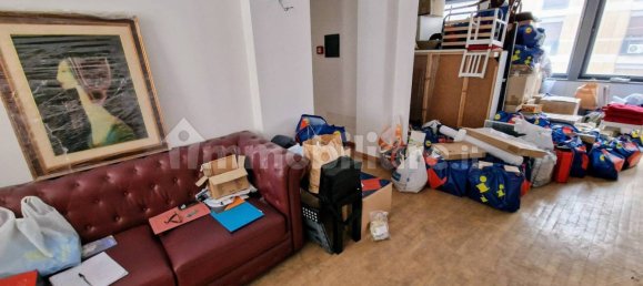 Oficina de 4 habitaciónes en Catania, Italy No. 112701 14