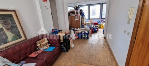 Oficina de 4 habitaciónes en Catania, Italy No. 112701 8