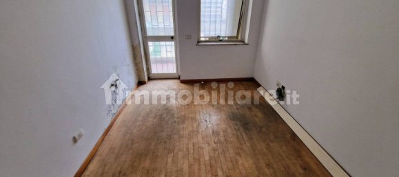 Oficina de 4 habitaciónes en Catania, Italy No. 112701 20