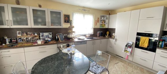 6-Zimmer Schlösser in Huningue, France, Nr. 218398 2