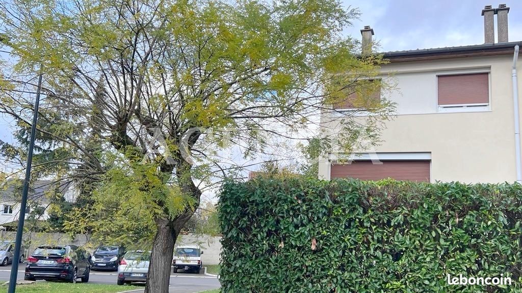 3 غرف نوم منزل في Pontault-Combault, France رقم 151216