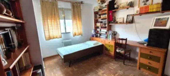 Apartamento de 4 dormitorios en Badajoz, Spain No. 180085 11