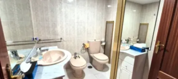 Apartamento de 4 dormitorios en Badajoz, Spain No. 180085 5