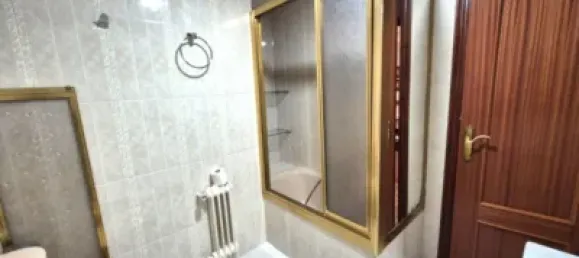 Apartamento de 4 dormitorios en Badajoz, Spain No. 180085 19
