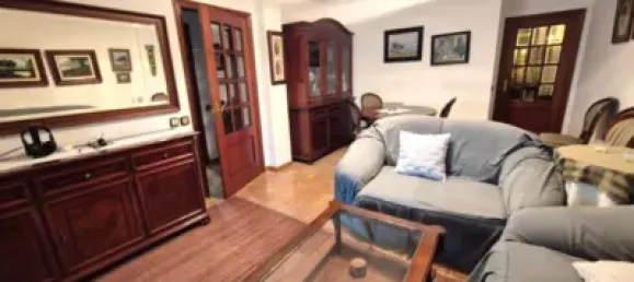 Apartamento de 4 dormitorios en Badajoz, Spain No. 180085 26