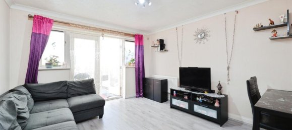 2 غرف نوم منزل في Watford, United Kingdom رقم 6786 2