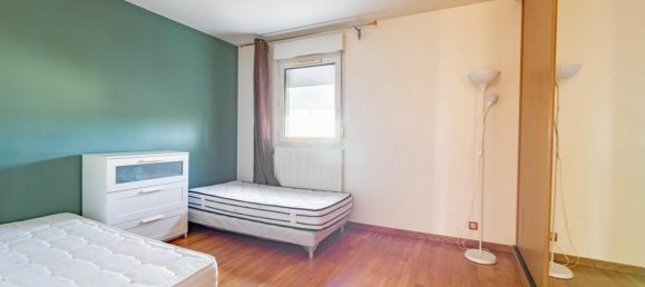 Dúplex de 3 dormitorios en Creteil, France No. 163941 10