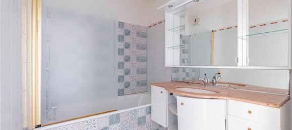 Dúplex de 3 dormitorios en Creteil, France No. 163941 9