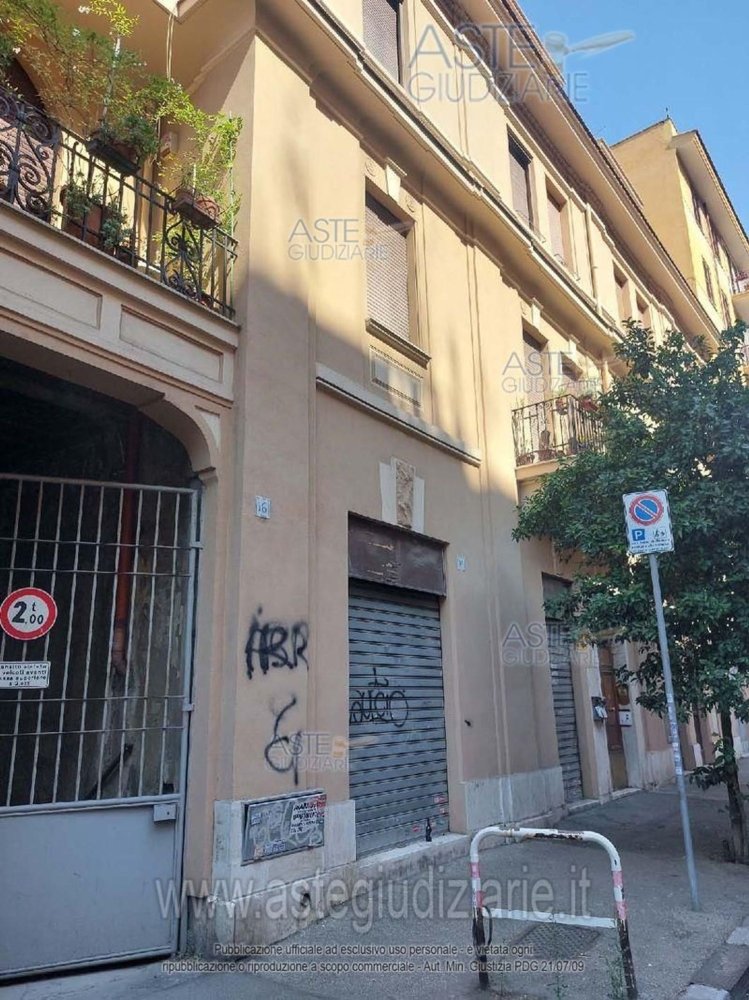 Gewerbliche Immobilie in Rome, Italy 502m², Nr. 205509
