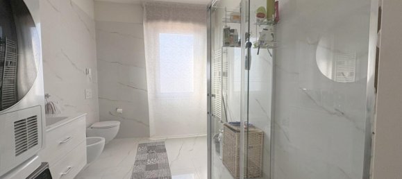 Casa de 4 habitaciónes en Bovolone, Italy No. 237430 9