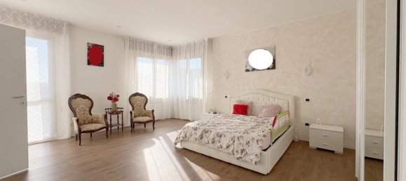 Casa de 4 habitaciónes en Bovolone, Italy No. 237430 8