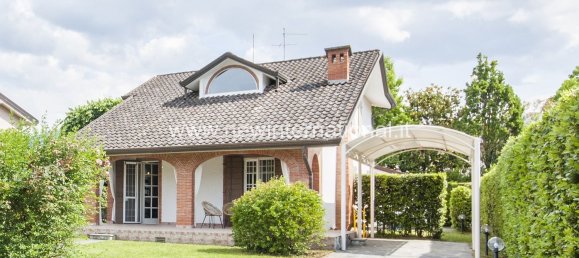 9غرفة فيلا في Forte dei Marmi, Italy رقم 46379 15