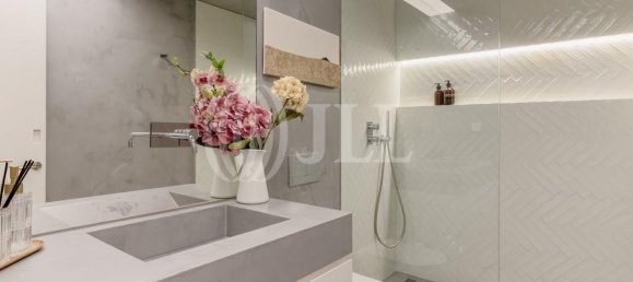 5 bedrooms Apartment in Lisbon, Portugal No. 134719 19