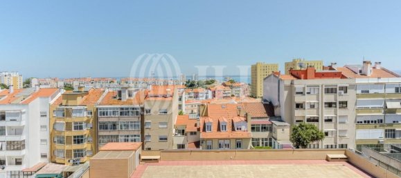 5 bedrooms Apartment in Lisbon, Portugal No. 134719 2