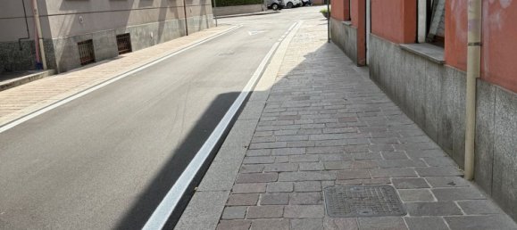 Oficina en Garbagnate Milanese, Italy 53 m² No. 364749 2