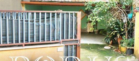 3 Schlafzimmer Villa in Trentola Ducenta, Italy, Nr. 176188 30