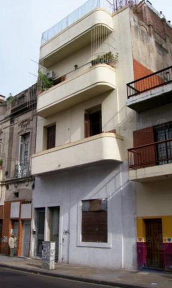 Земельный участок 193м² в Буэнос-Айрес, Аргентина № 110315