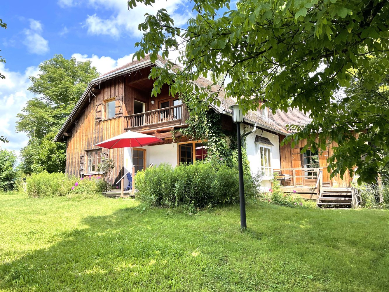 Дом с 3 спальнями в Розенхайм, Германия № 269205