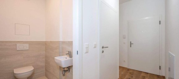 2غرفة شقة في Favoriten, Austria رقم 201537 9