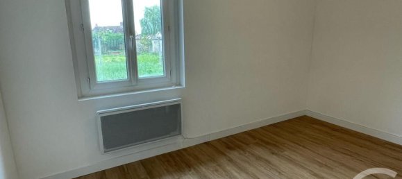 Casa de 6 dormitorios en Sancoins, France No. 215615 17