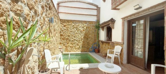 4 Schlafzimmer Stadthaus in Cadiz, Spain, Nr. 143056 3