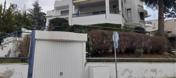 4 bedrooms Property in Panorama, Greece No. 53597 2