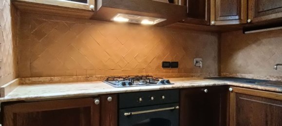 Apartamento de 3 habitaciónes en Marsciano, Italy No. 49574 13