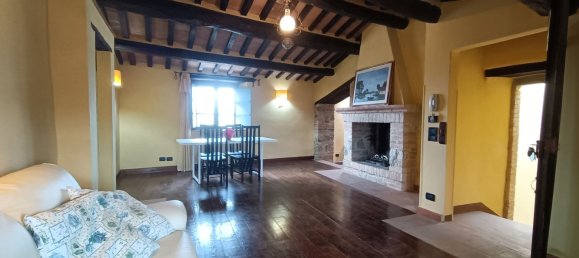 Apartamento de 3 habitaciónes en Marsciano, Italy No. 49574 9