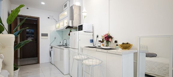 Studio in District 4, Vietnam No. 16430 10