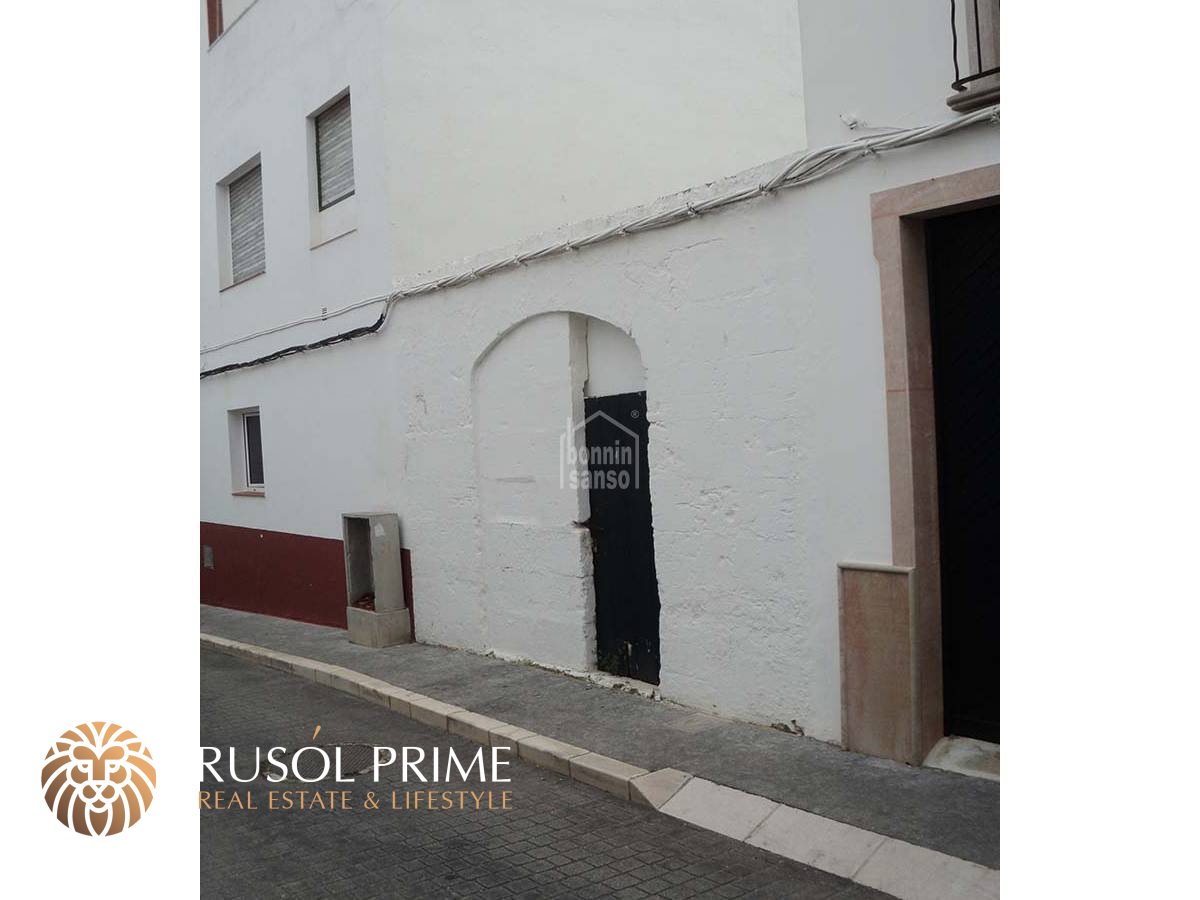 Terrain à Es Mercadal, Spain 310m² No. 5196