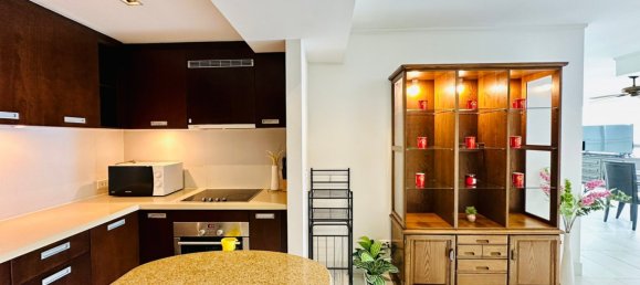 2 bedrooms Condo in Pattaya, Thailand No. 25371 2