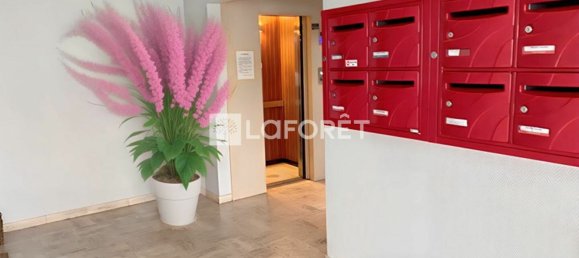 Apartamento de 2 dormitorios en Epinal, France No. 158543 6