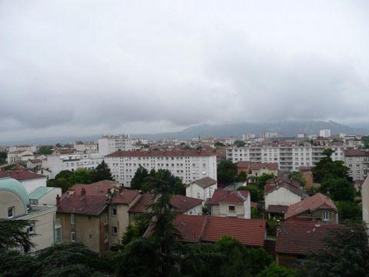 شقة 2 غرف نوم  في Valence, France رقم 32165