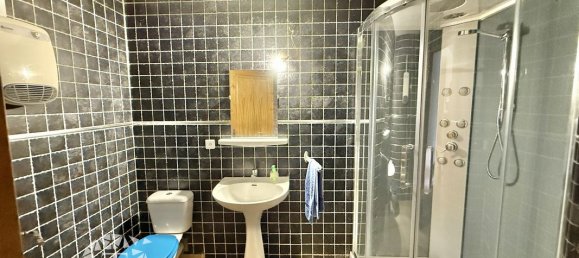 3 bedrooms House in Pyrenees-Orientales, France No. 338739 15